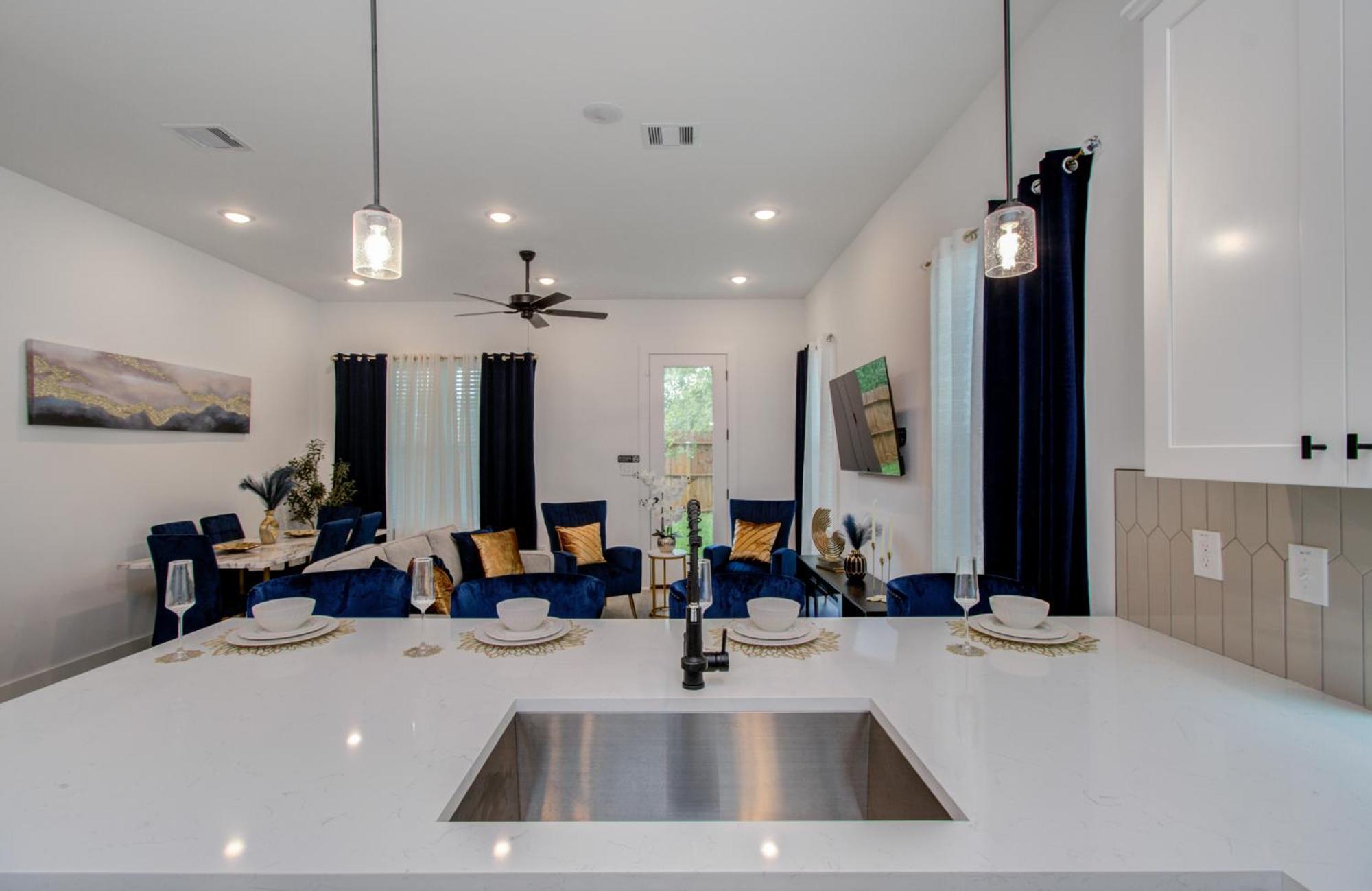 Urban Luxe Getaway 4 Mins To Dt Newly Built Home Houston Exteriér fotografie